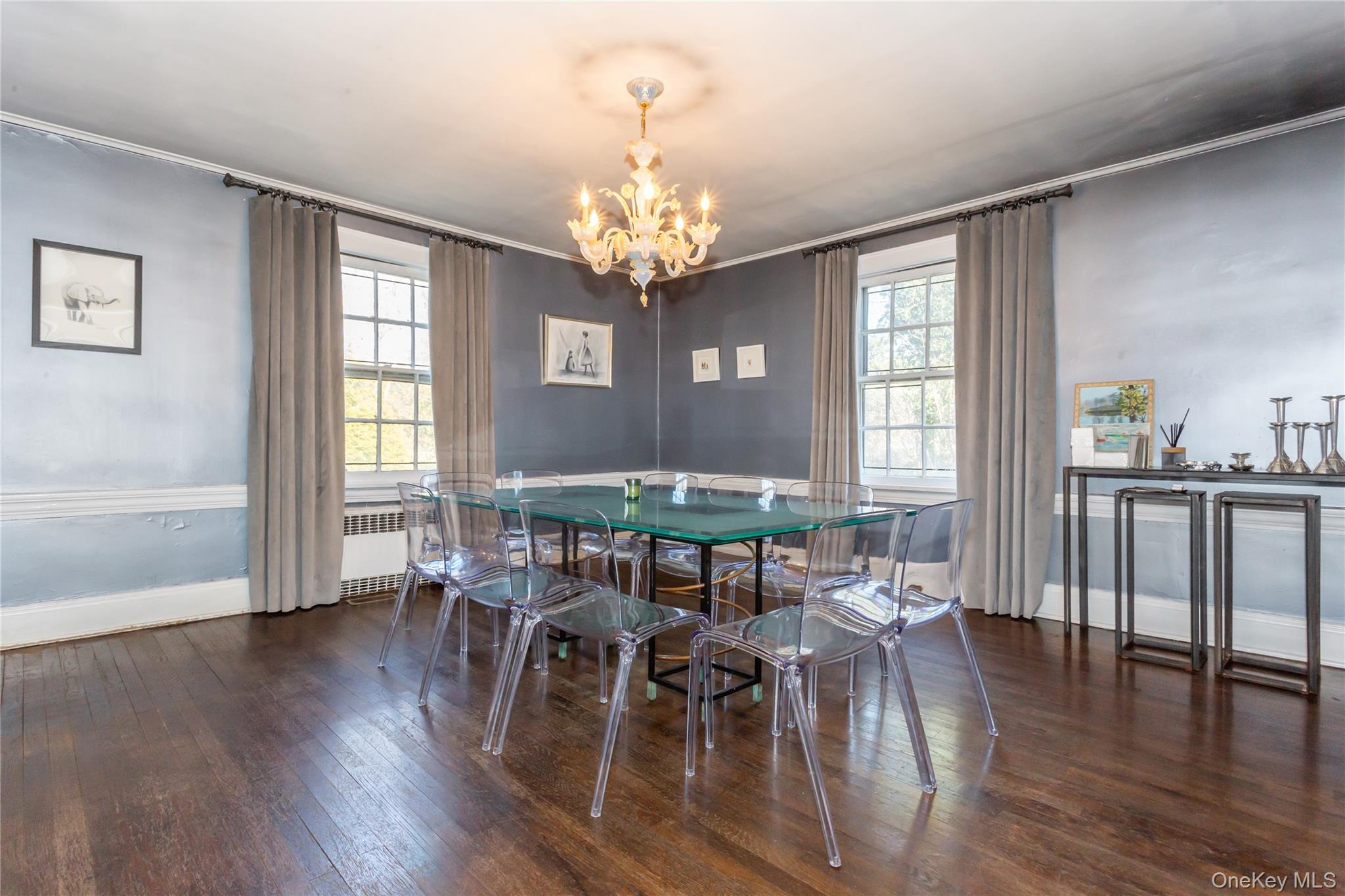 Hempstead, New York 11559, United States, 5 Bedrooms Bedrooms, ,5 BathroomsBathrooms,Residential,Active,17561