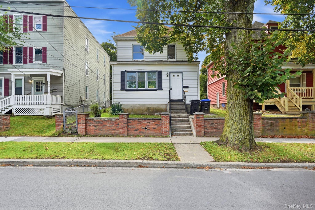 Photo of 48 Parker Avenue, Poughkeepsie, NY 12601 (MLS # 1056313)