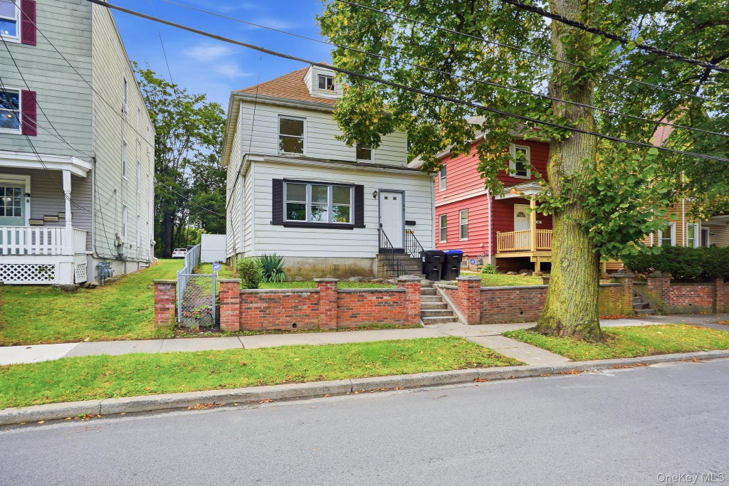 Photo of 48 Parker Avenue, Poughkeepsie, NY 12601 (MLS # 1056313)