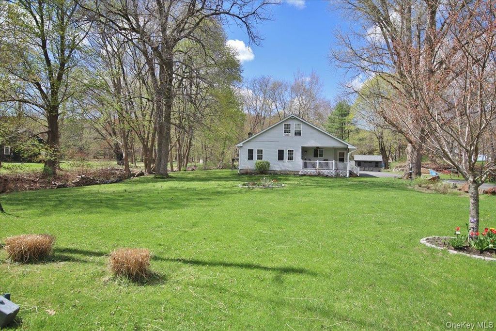 Photo of 95 Tinker Town Road, Dover Plains, NY 12522 (MLS # 988805)