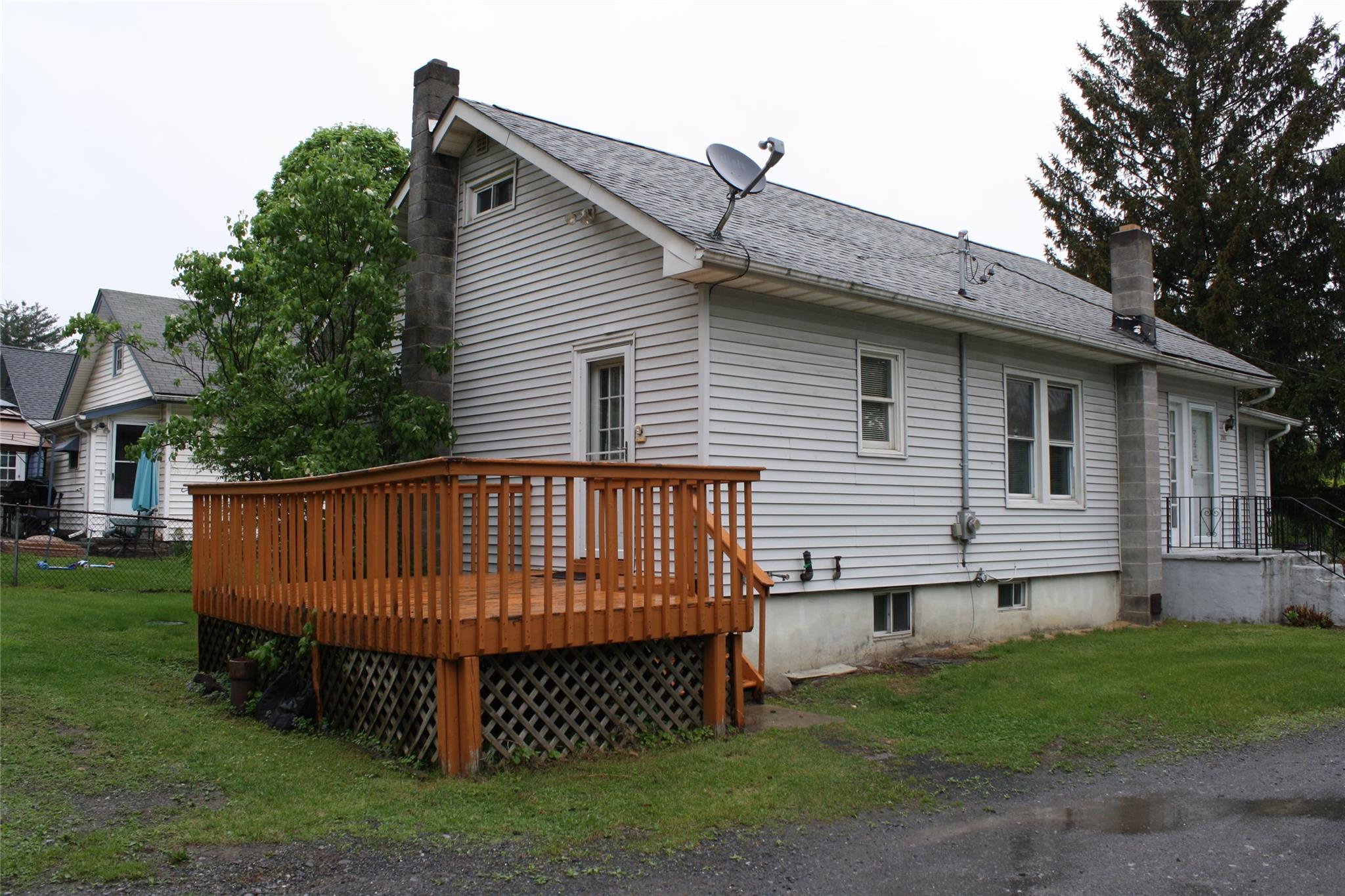 2015 State Route 208, Montgomery, New York image 3