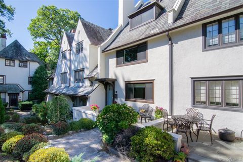 41 Sagamore Road Bronxville NY 10708