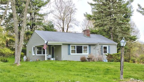Photo of 32 Burrow Drive, Highland Mills, NY 10930 (MLS # 988742)
