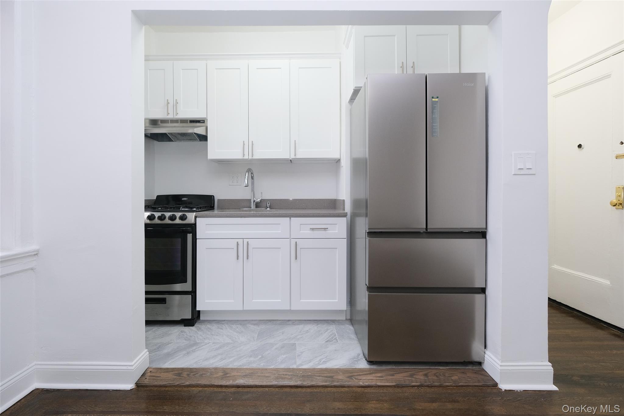 590 E 3rd Street 1-G