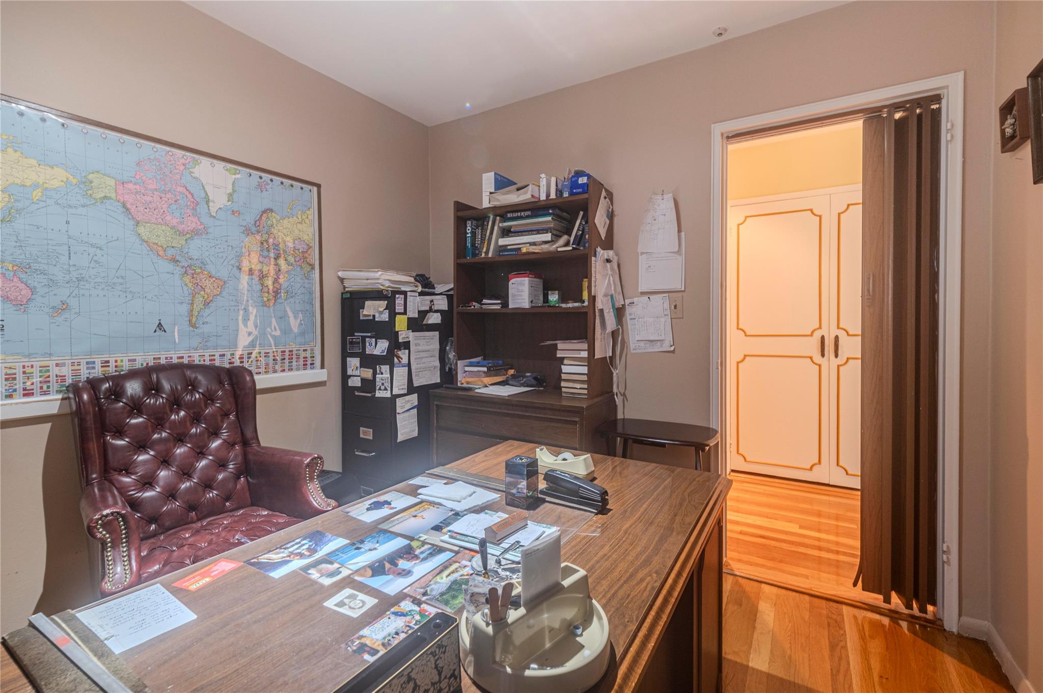 226-18 SW 77 Avenue, Oakland Gardens, New York image 13