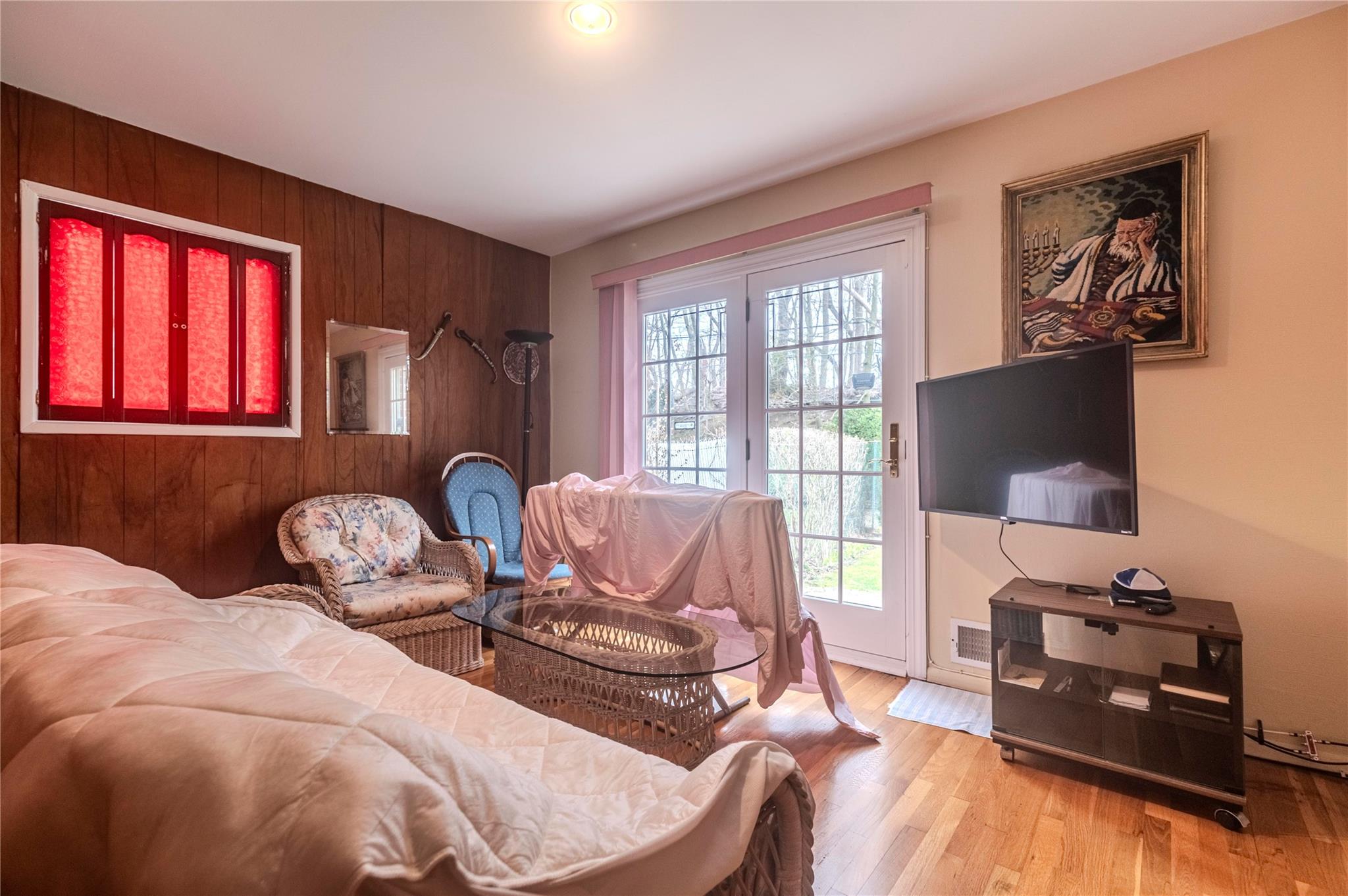 226-18 SW 77 Avenue, Oakland Gardens, New York image 17