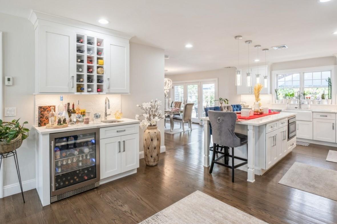 8 Hilltop Drive, Bayville, New York image 16