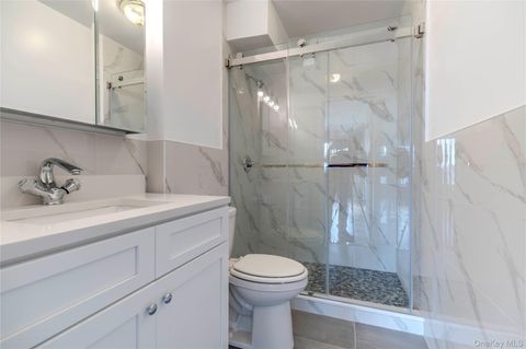 166-25 Powells Cove Boulevard 10G Whitestone NY 11357