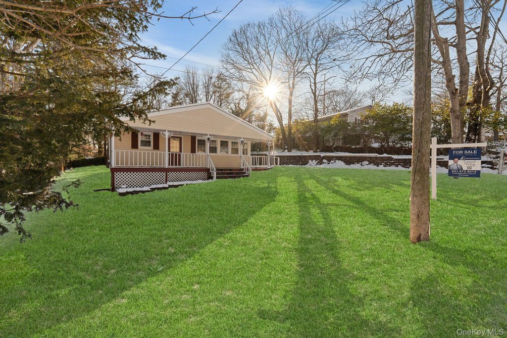 Photo of 10 Pinedale Avenue, Farmingville, NY 11738 (MLS # 944829)