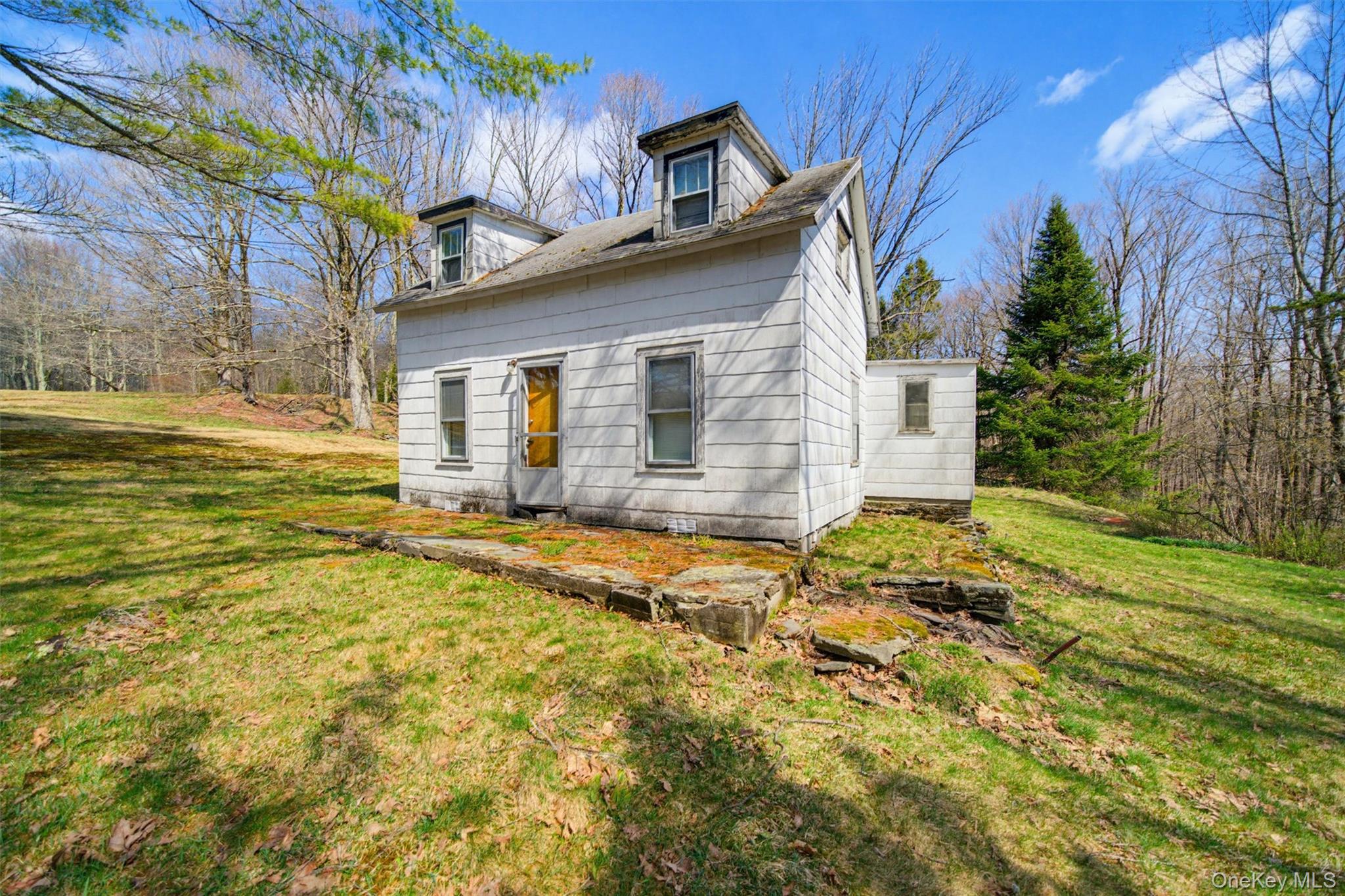 467 Old Hunter Road