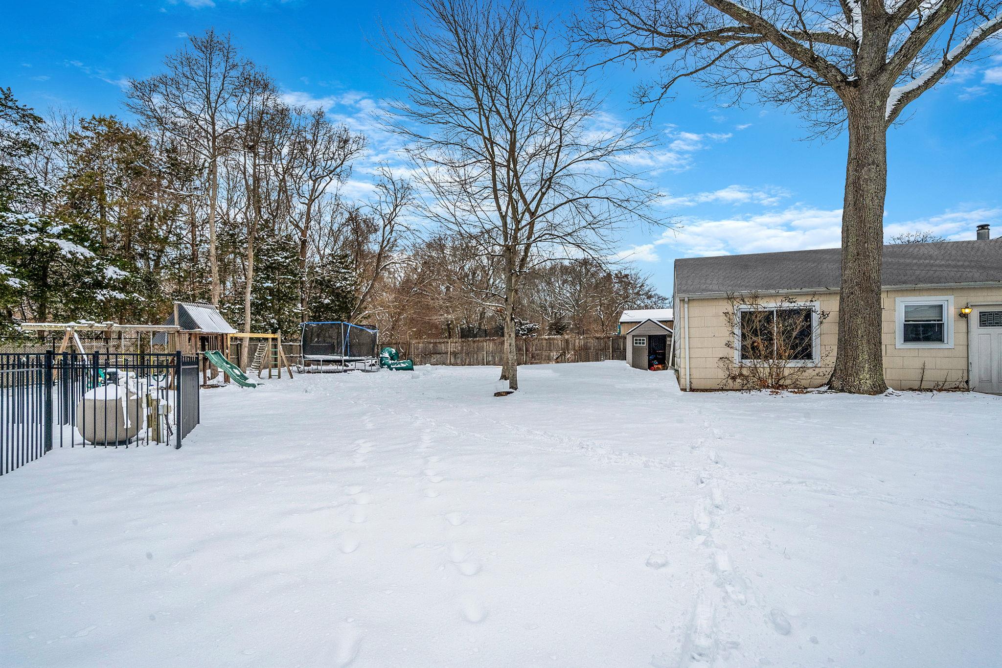 98 Smithtown Polk Boulevard, Centereach, New York image 24