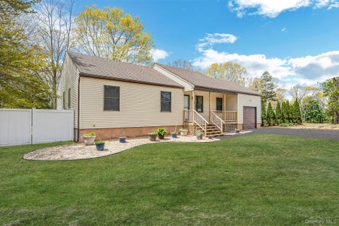 Homes For Sale - 104 Cedarhurst Avenue<br/> Medford, NY 11763