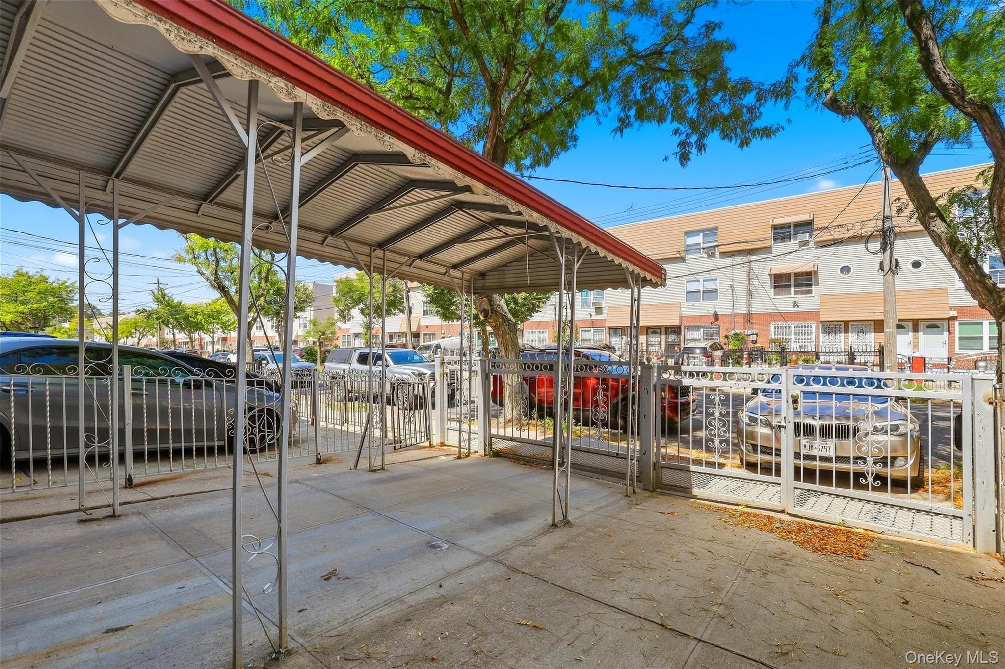 2064 Cicero Avenue