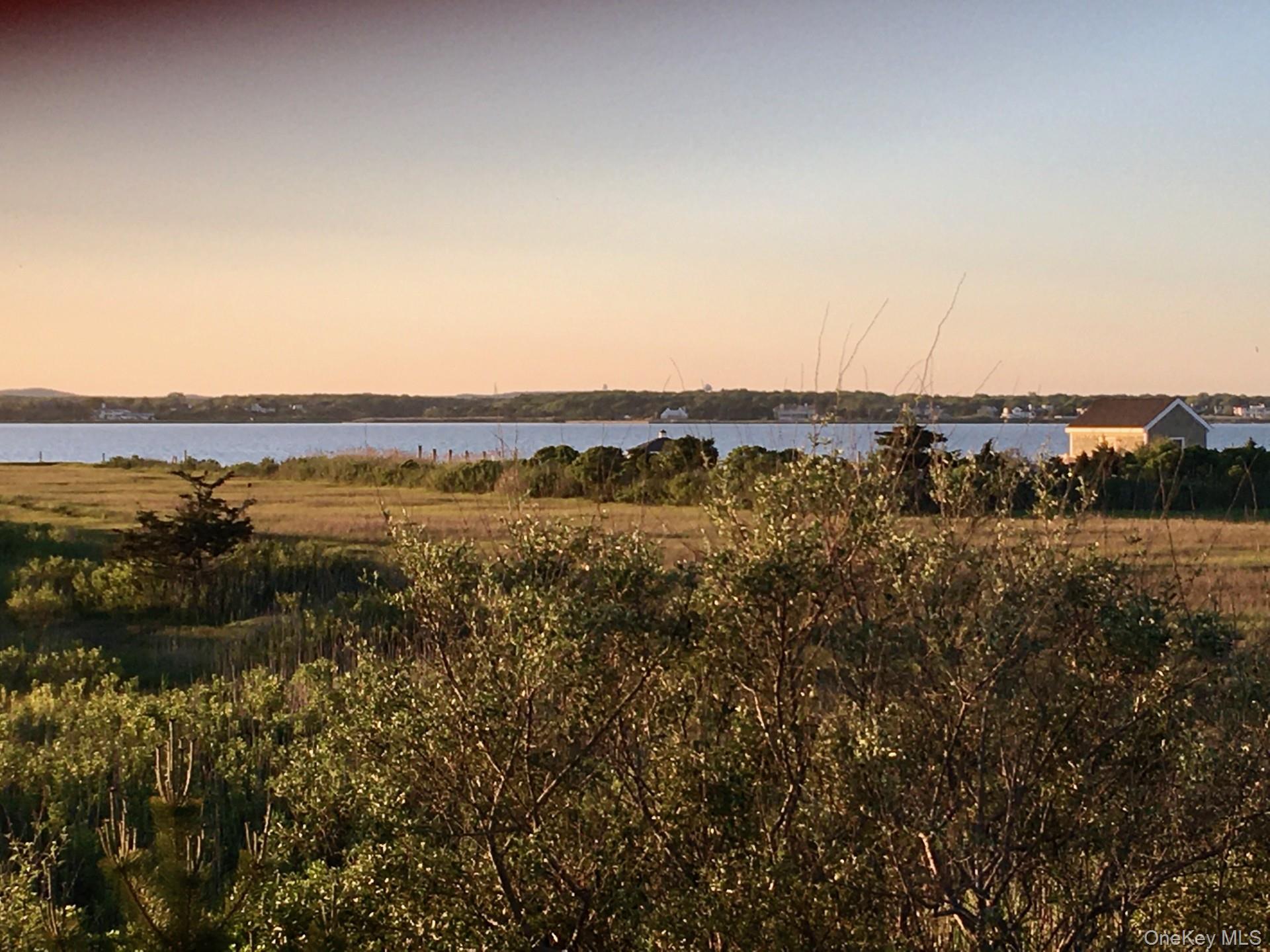 542 Dune Road