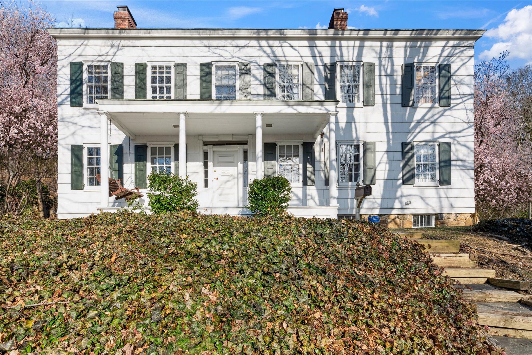 125 E Broadway, Roslyn, New York image 1