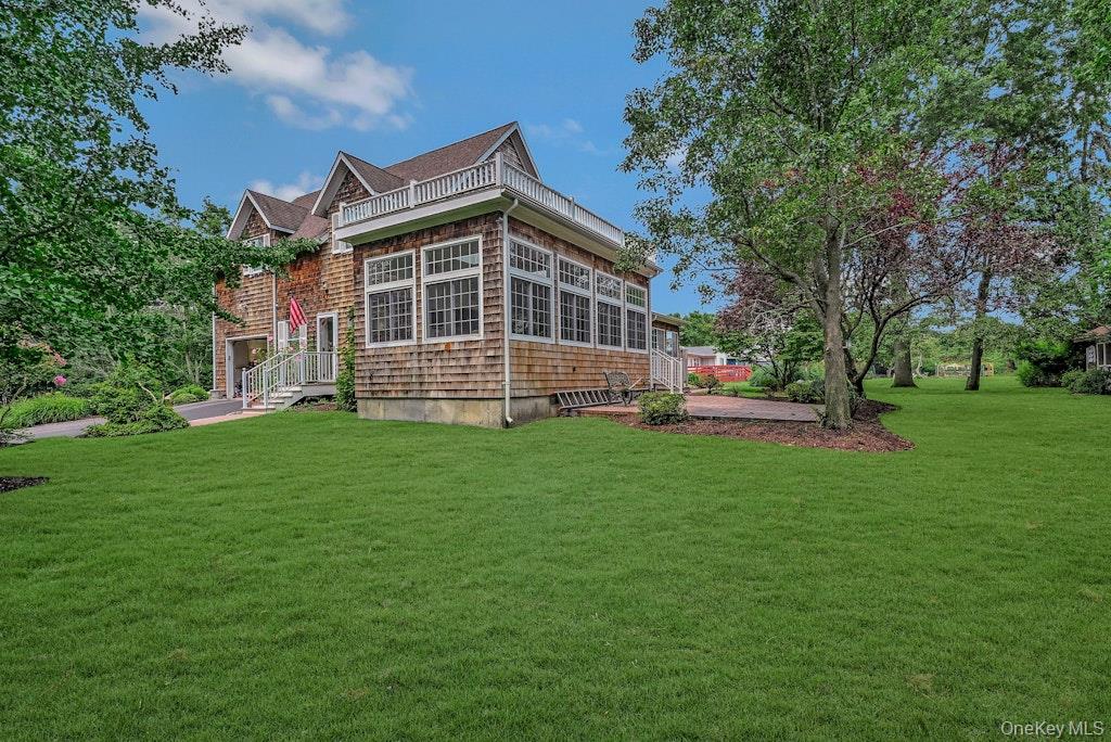 1000 Green Hill Lane