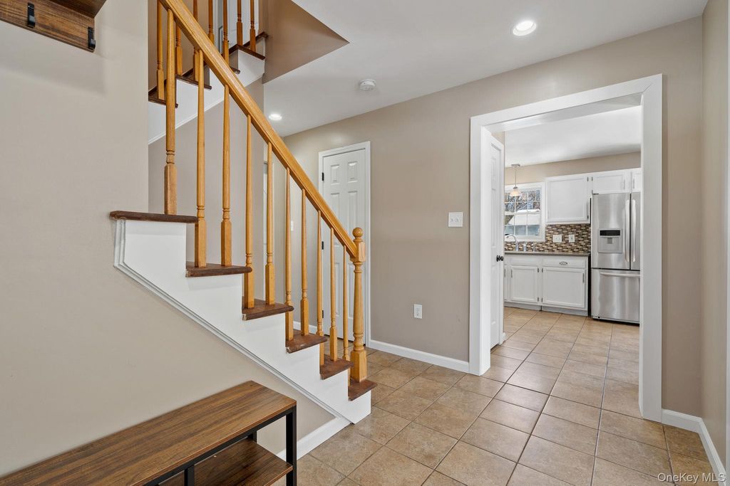 Photo of 35 Wood Street, Poughkeepsie, NY 12603 (MLS # 959869)