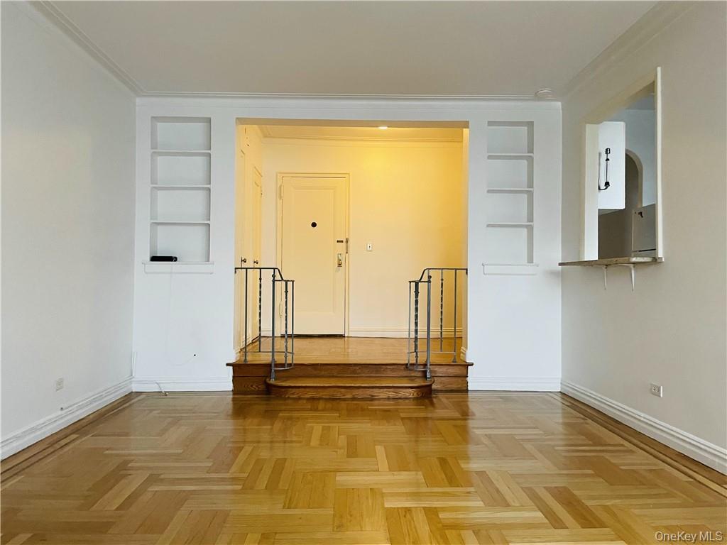 210 Martine Avenue 5N