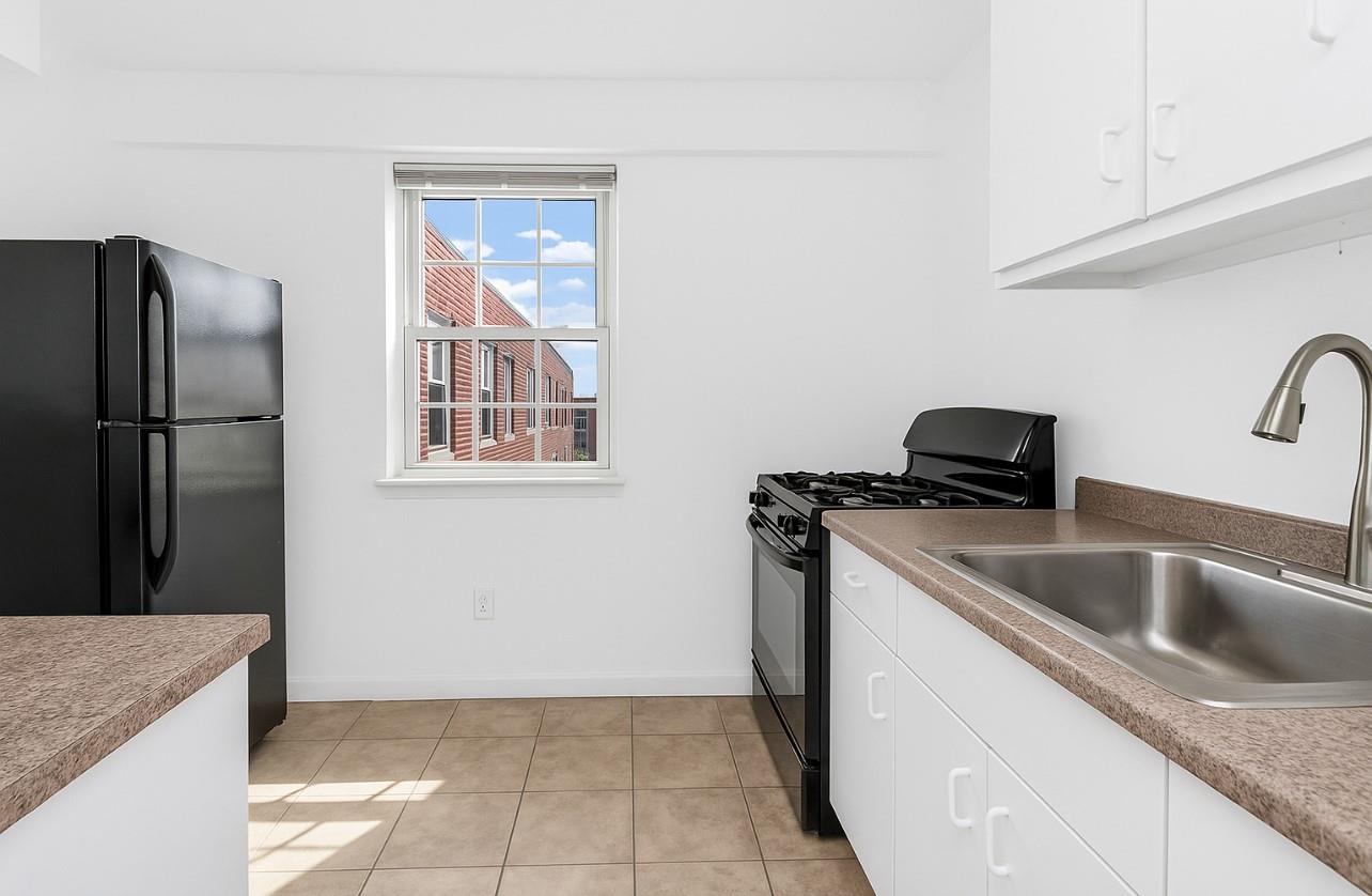 210 Pelham Road #6H, New Rochelle, New York image 2