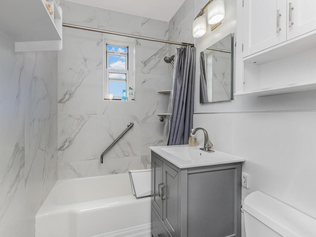 210 Pelham Road #6H, New Rochelle, New York image 6