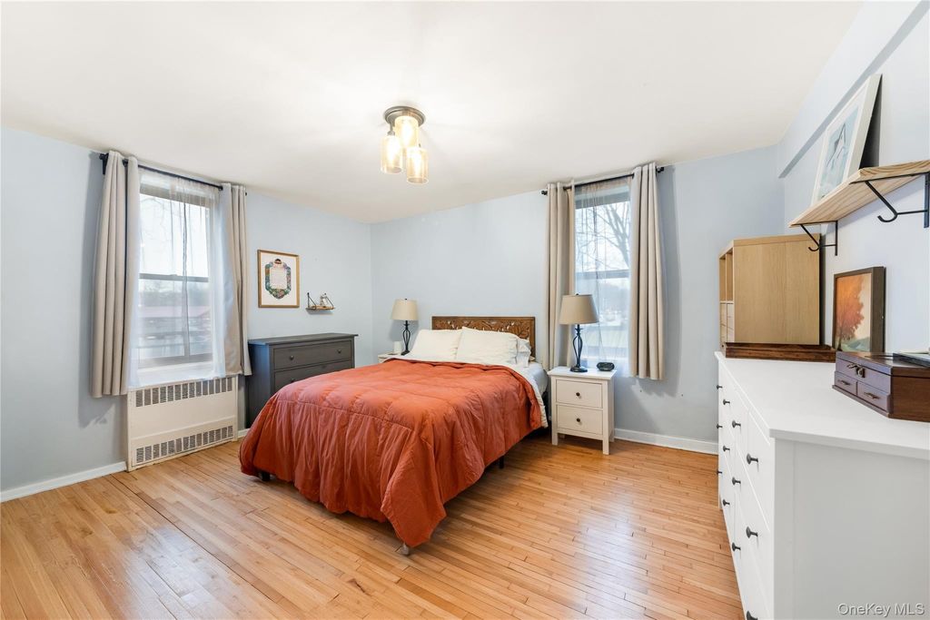 Photo of 2140 Knapp Street #1G, Brooklyn, NY 11229 (MLS # 964567)