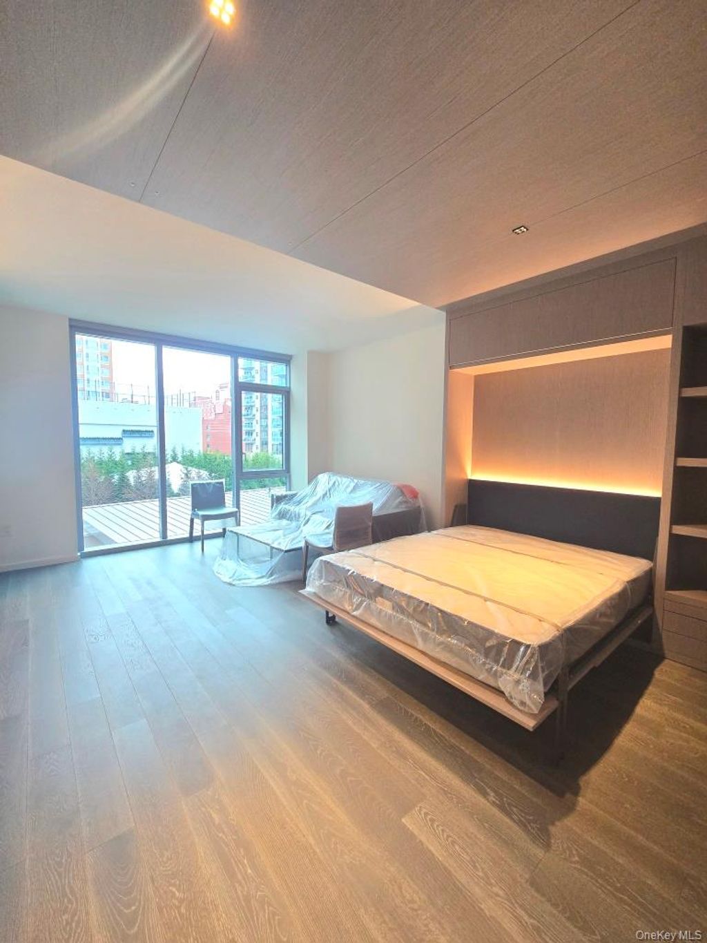 Photo of 13336 37th Avenue #5N, Flushing, NY 11354 (MLS # 955969)