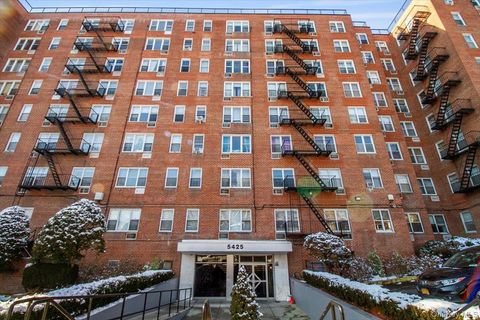 5425 Valles Avenue 3F Bronx NY 10471
