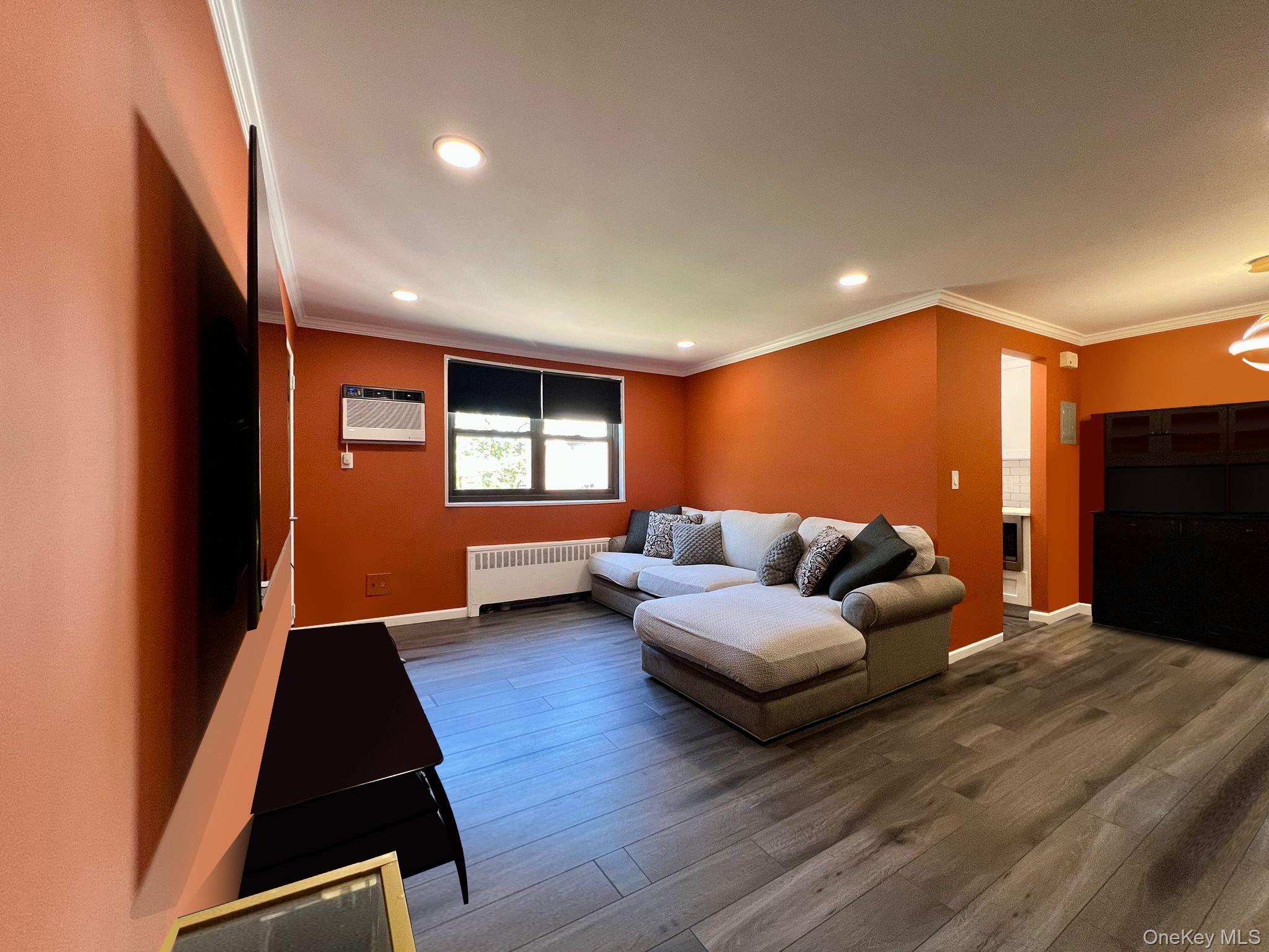 17-72 166 Street UPPER