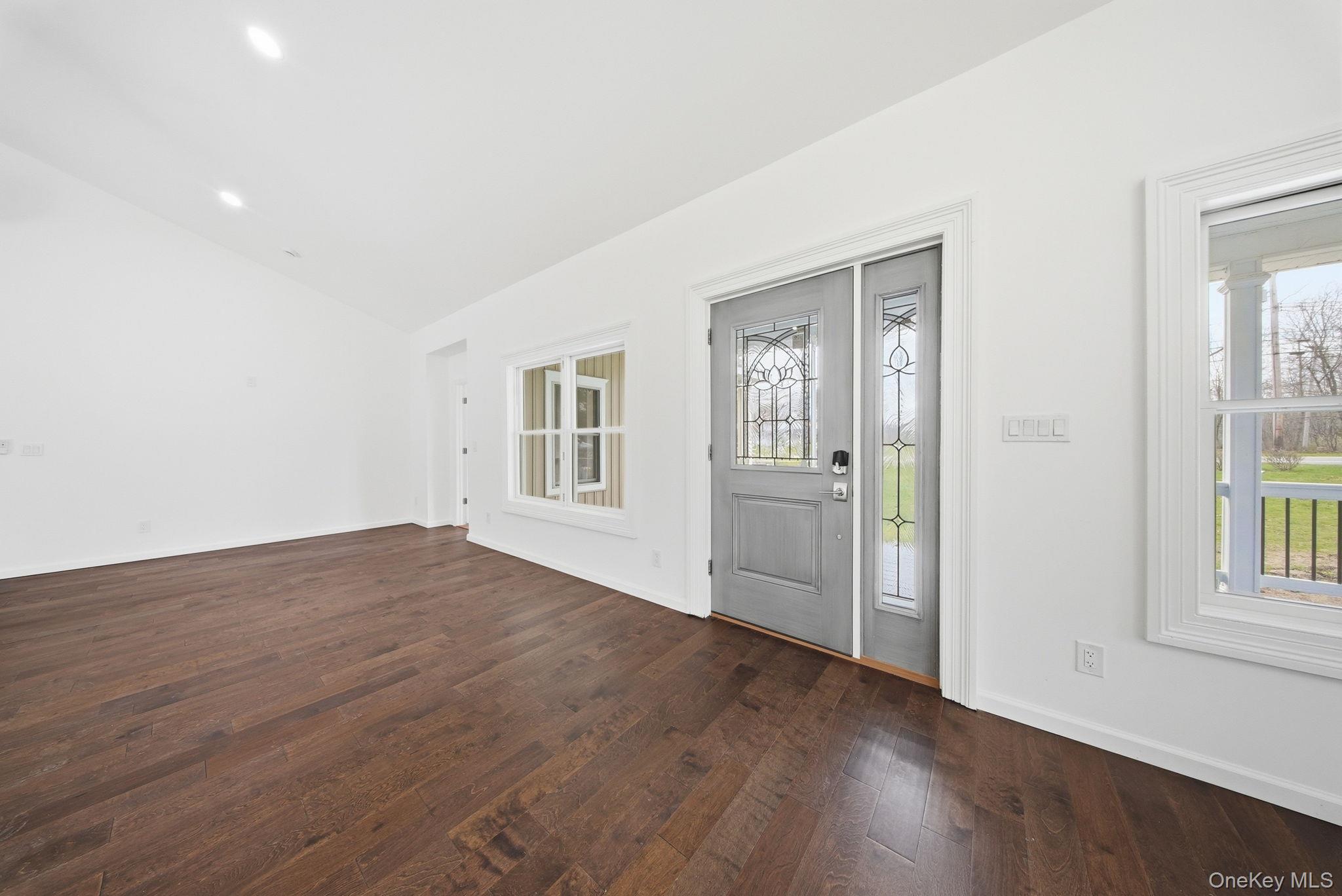 639 Burlingham Road