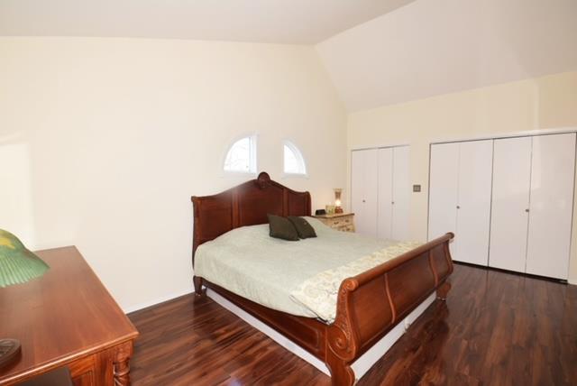 10 Windsor Court, Amityville, New York image 21