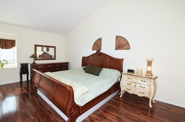 10 Windsor Court, Amityville, New York image 23