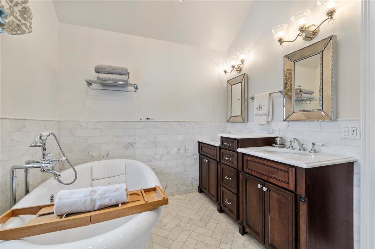 185 Woodmere Boulevard, Woodsburgh, New York image 35