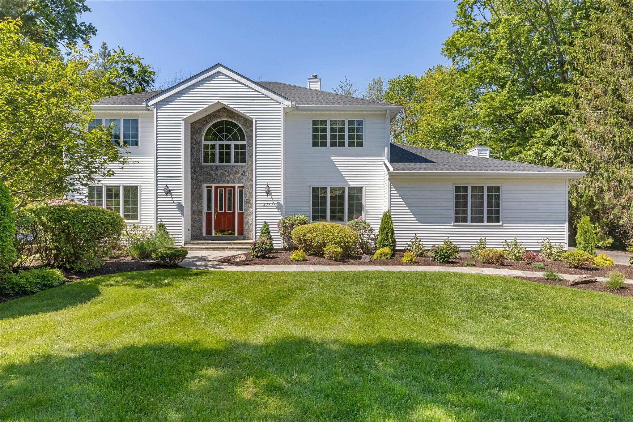 2377 Rela Lane, Yorktown Heights, New York image 45