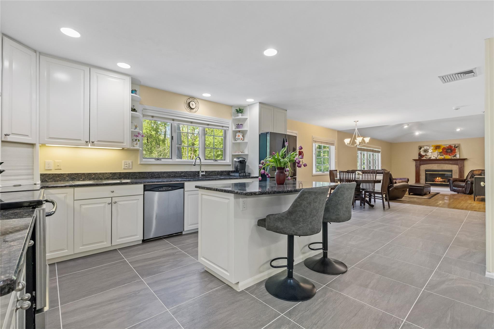 2377 Rela Lane, Yorktown Heights, New York image 11