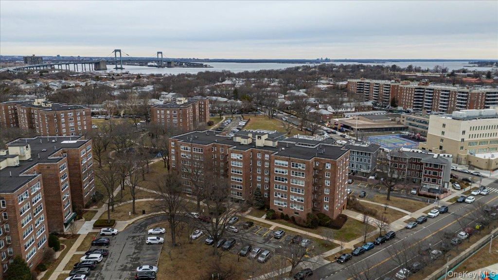 Photo of 211-65 23rd. Avenue #4C, Bayside, NY 11360 (MLS # 948337)