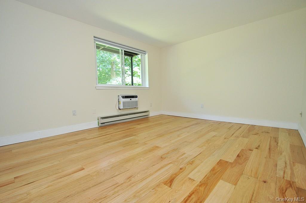 White Plains, New York 10603, United States, 1 Bedroom Bedrooms, ,1 BathroomBathrooms,Residential,Active,189873