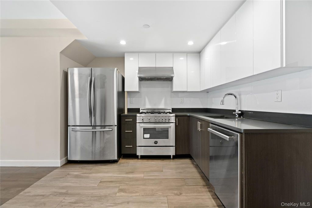 Photo of 9745 63rd Drive #7A, Rego Park, NY 11374 (MLS # 961746)