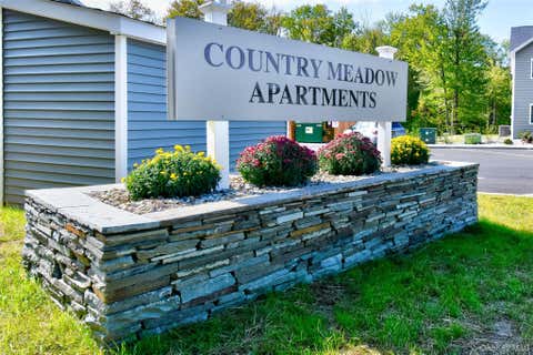 Apartment For Rent - 13 Moka Place<br/> Saugerties, NY 12477