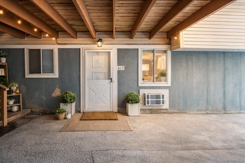 Photo of 615 Fox Run Lane, Carmel, NY 10512 (MLS # 968047)