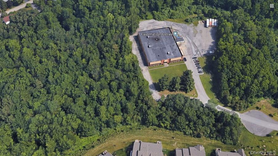 90 Brentwood Drive