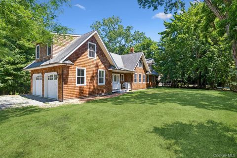 Homes For Sale - 23 Osprey Road<br/> Suffolk County, Shelter Island, NY 11964