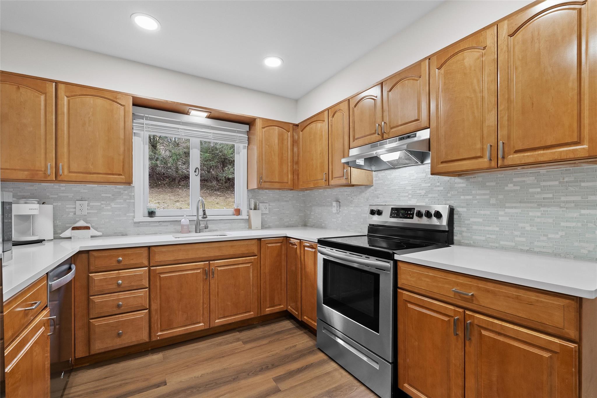 700 W Linda Avenue, Thornwood, Florida image 11