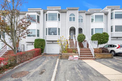 242-29A Oak Park Drive, Douglaston, NY 11362 - MLS#: 935744