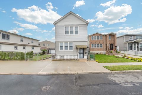 Multifamily For Sale - 22610 147th Avenue<br/> Springfield Gardens, NY 11413