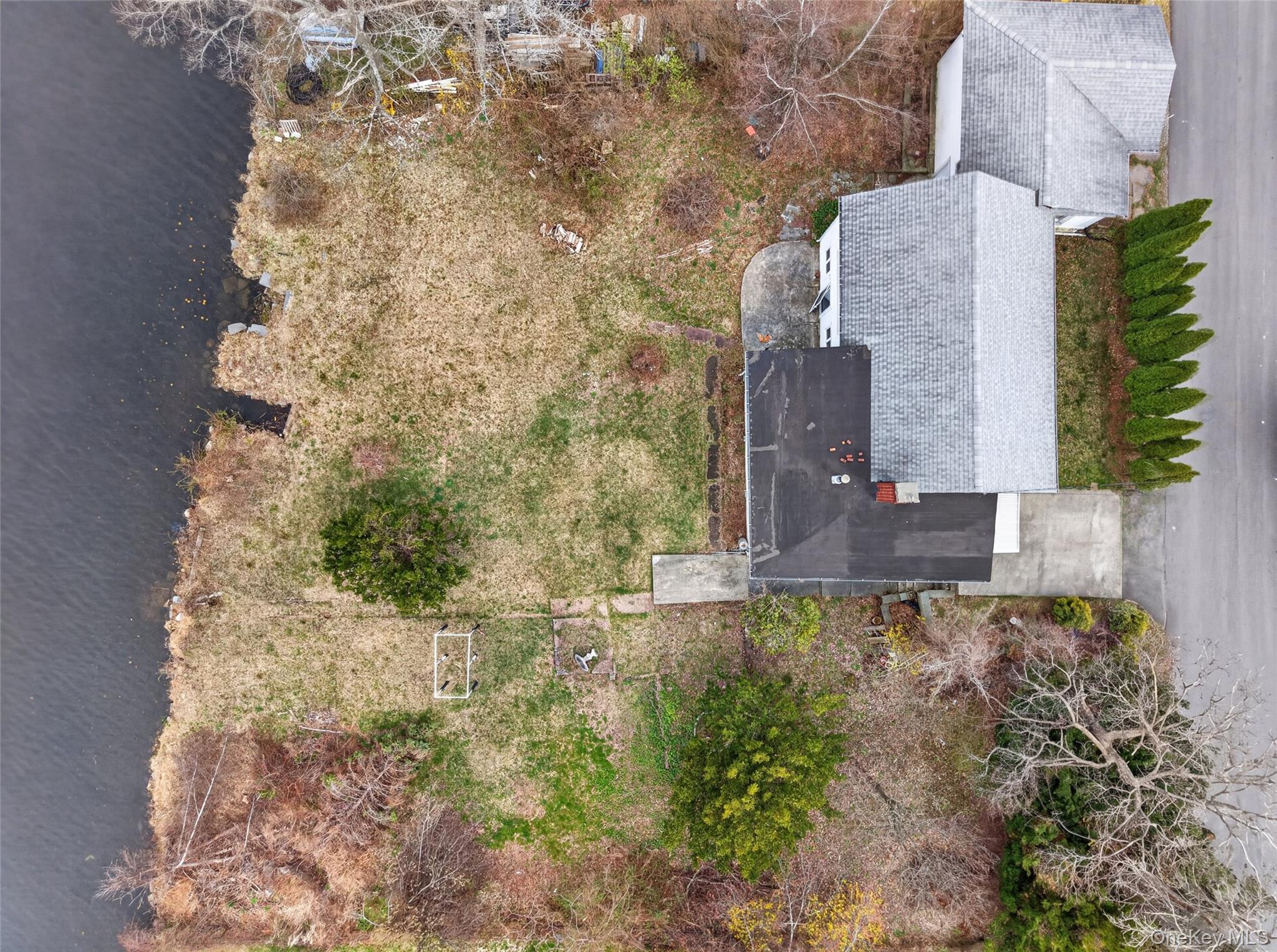 58 Hathorn Boulevard