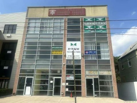 150-15 41st Avenue Flushing NY 11354