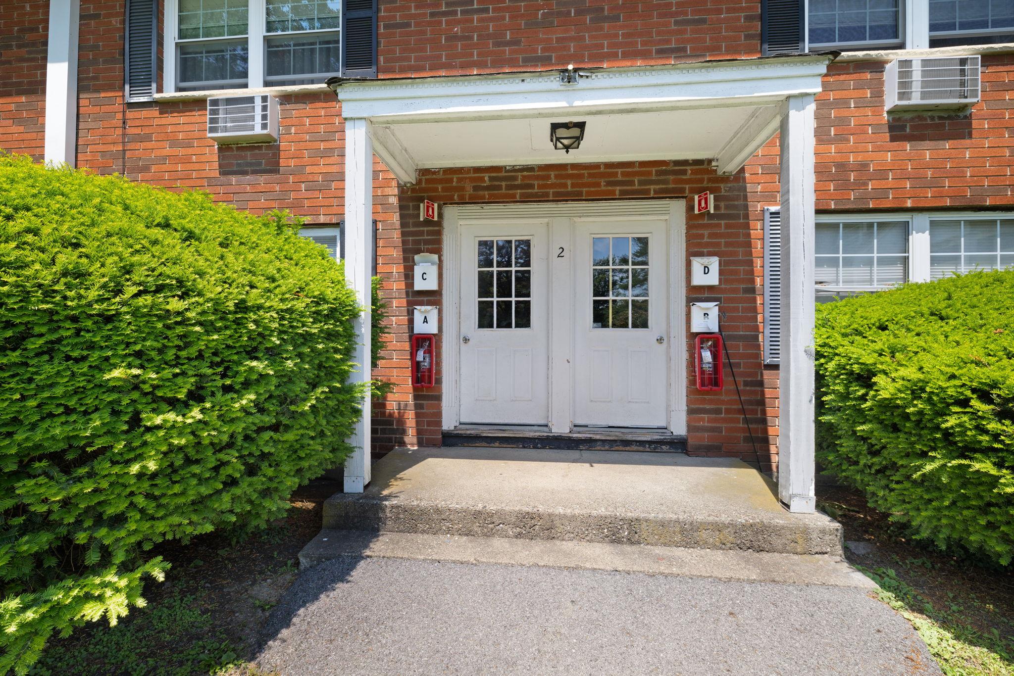 Wildwood Drive 2C, Wappingers Falls, New York - 2 Bedrooms  
1 Bathrooms  
5 Rooms - 
