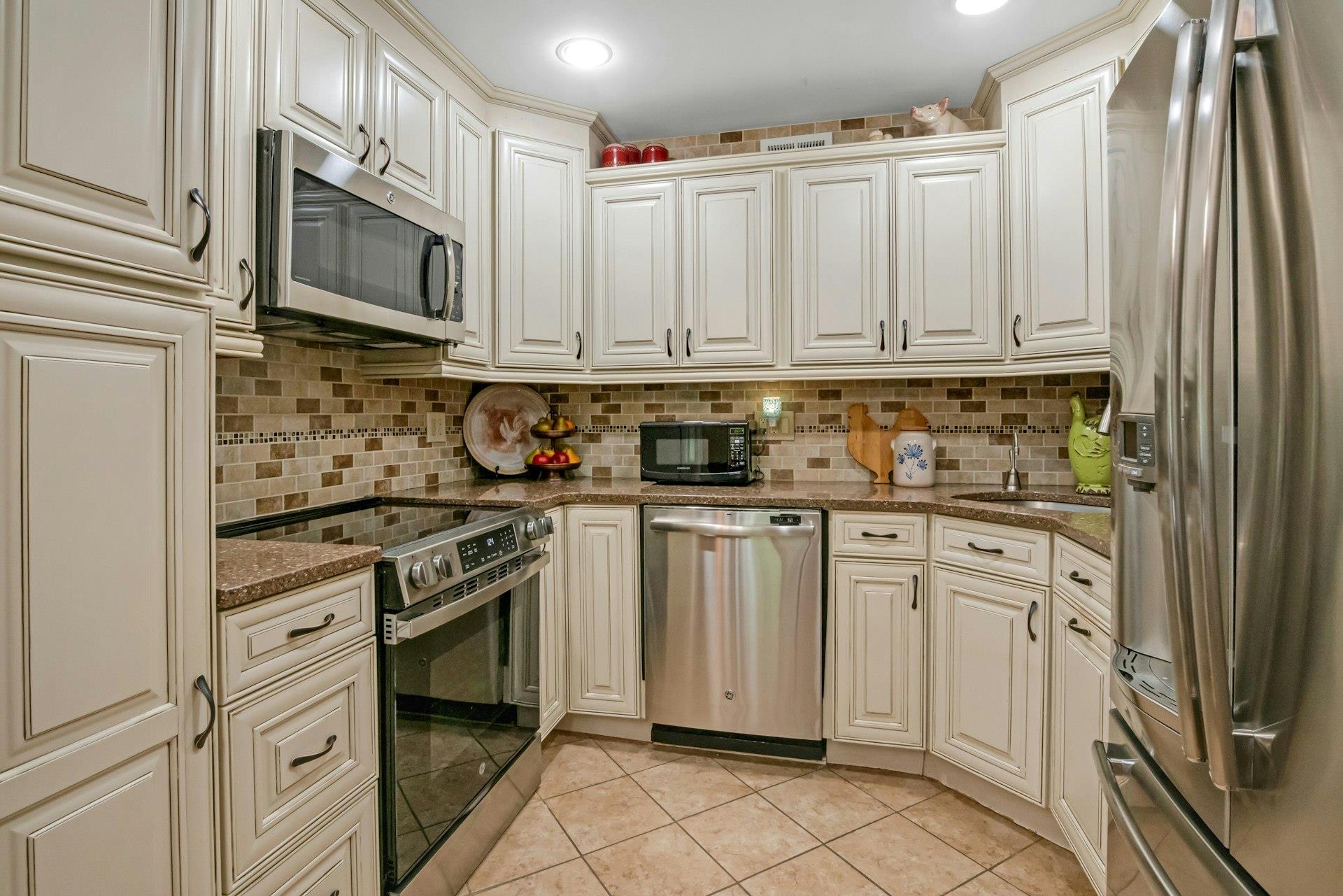 82 Molly Pitcher Lane #B, Yorktown Heights, New York image 11