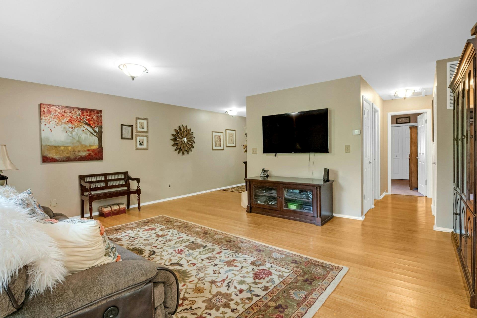 82 Molly Pitcher Lane B