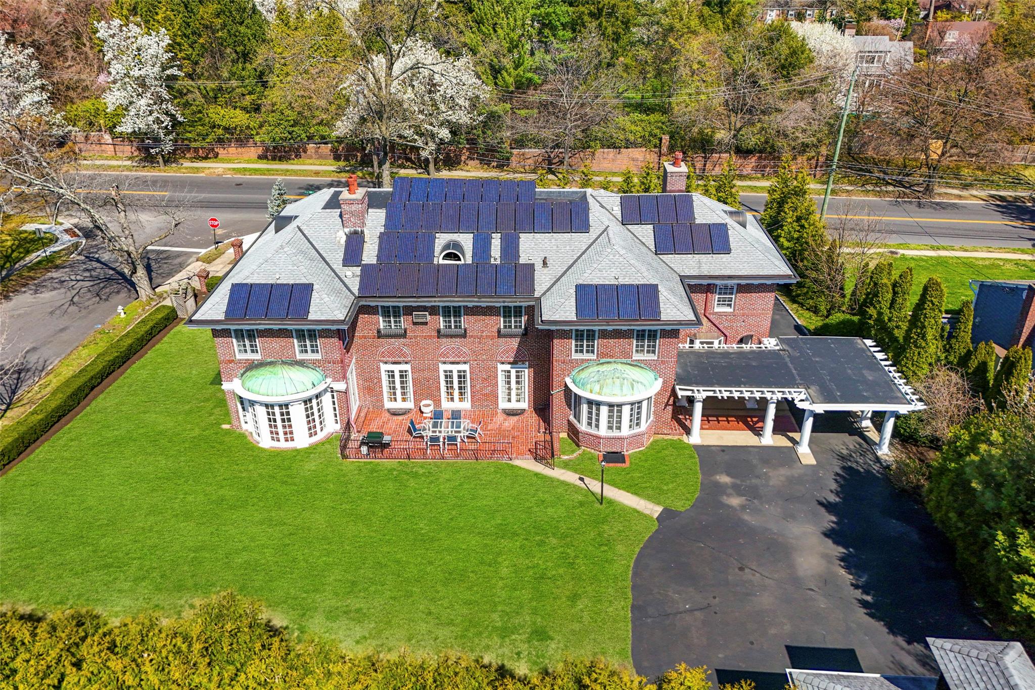 4610 Boston Post Road, Pelham, New York image 31